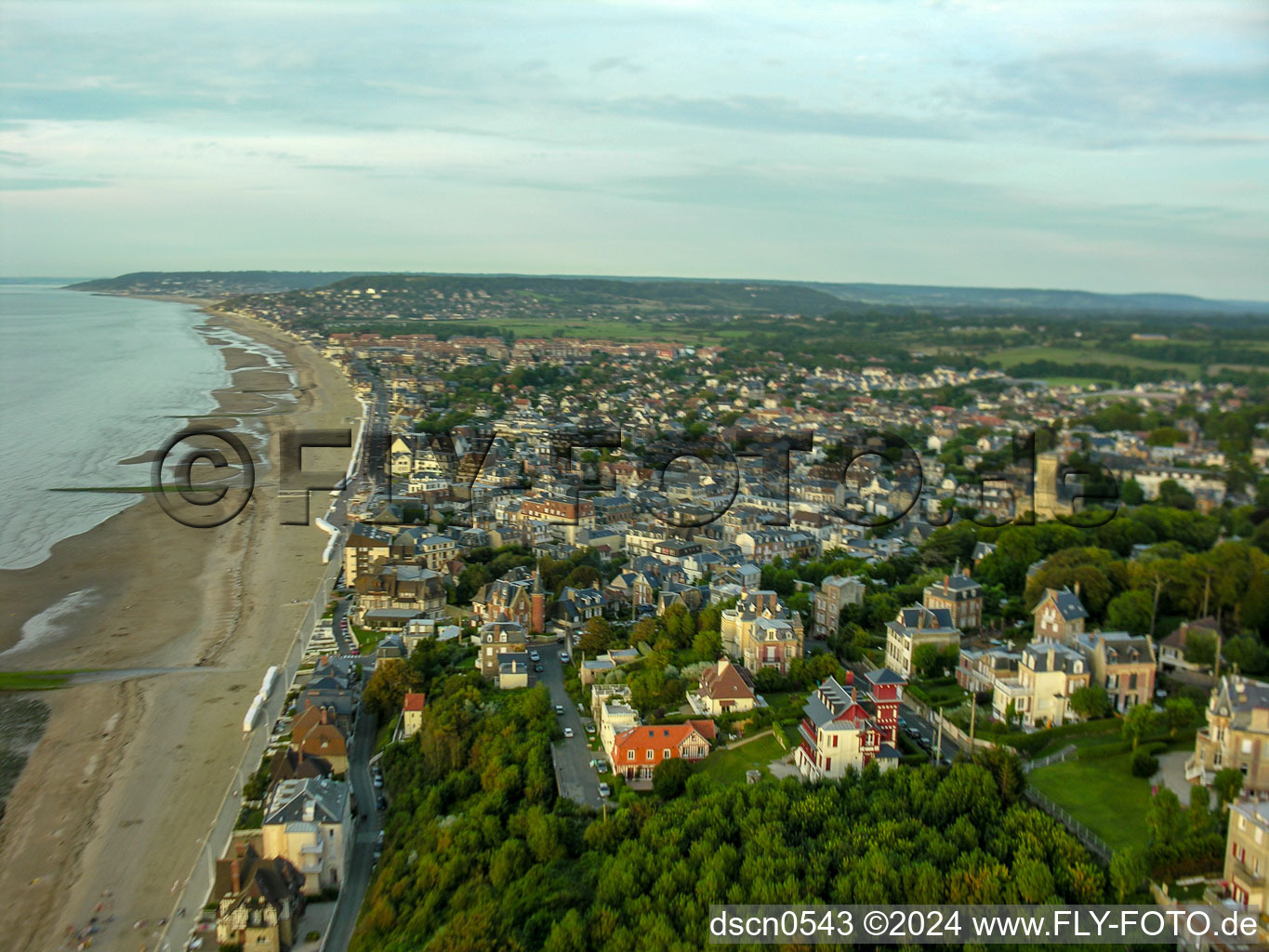 Vue aérienne de Auberville dans le département Calvados, France