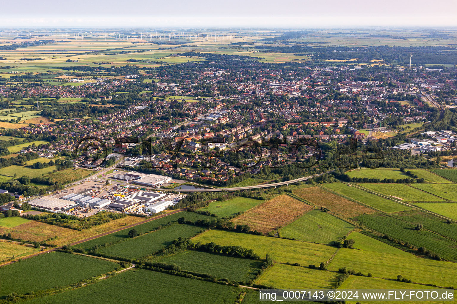 Vue aérienne de Heide dans le département Schleswig-Holstein, Allemagne