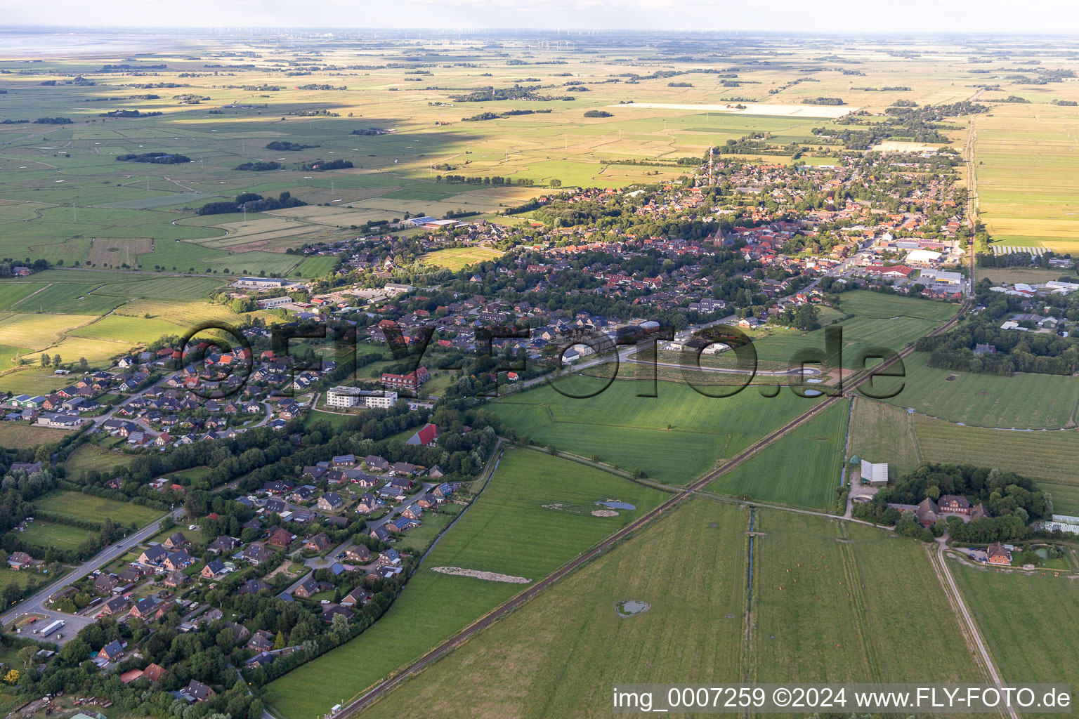 Vue aérienne de Garding dans le département Schleswig-Holstein, Allemagne