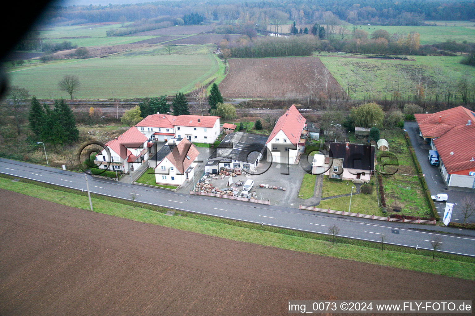 Vue aérienne de Steinfeld dans le département Rhénanie-Palatinat, Allemagne