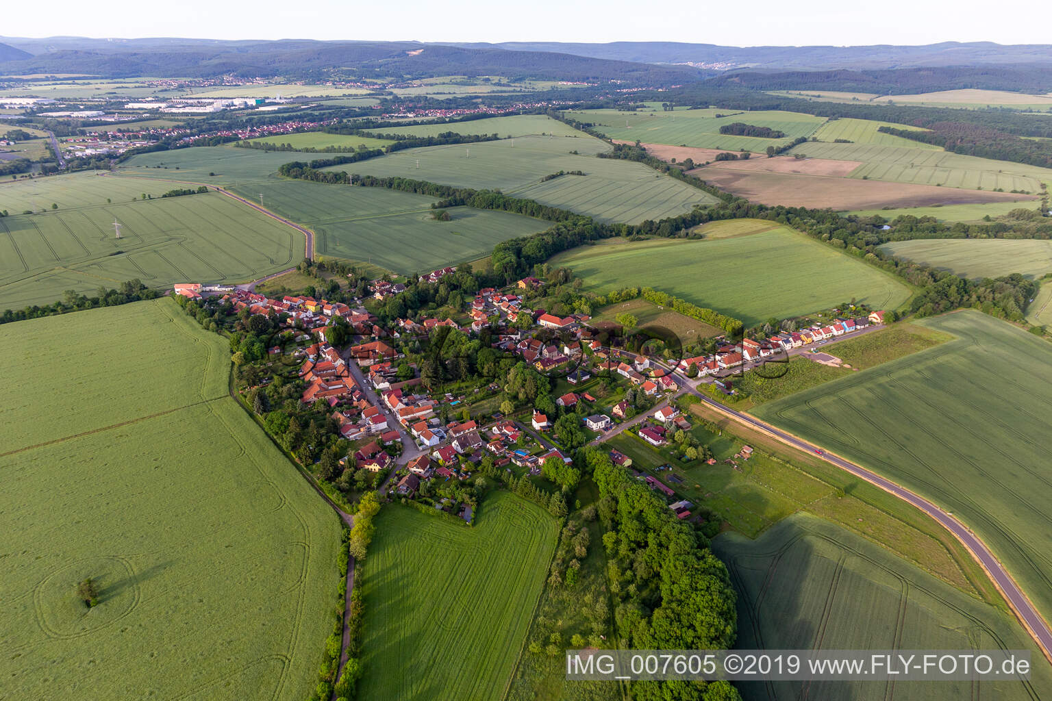 Vue aérienne de Petriroda dans le département Thuringe, Allemagne