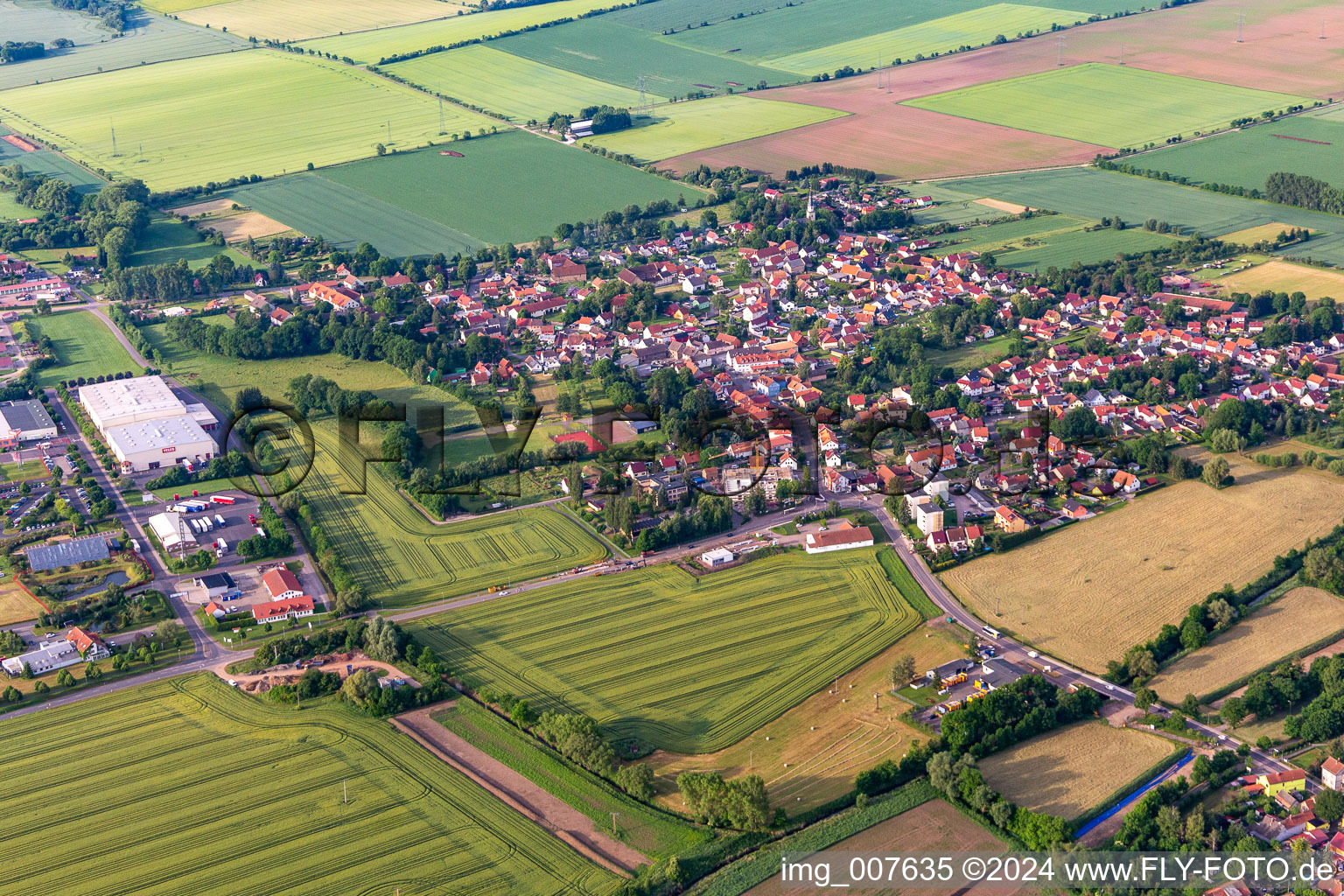 Vue aérienne de Sonneborn dans le département Thuringe, Allemagne