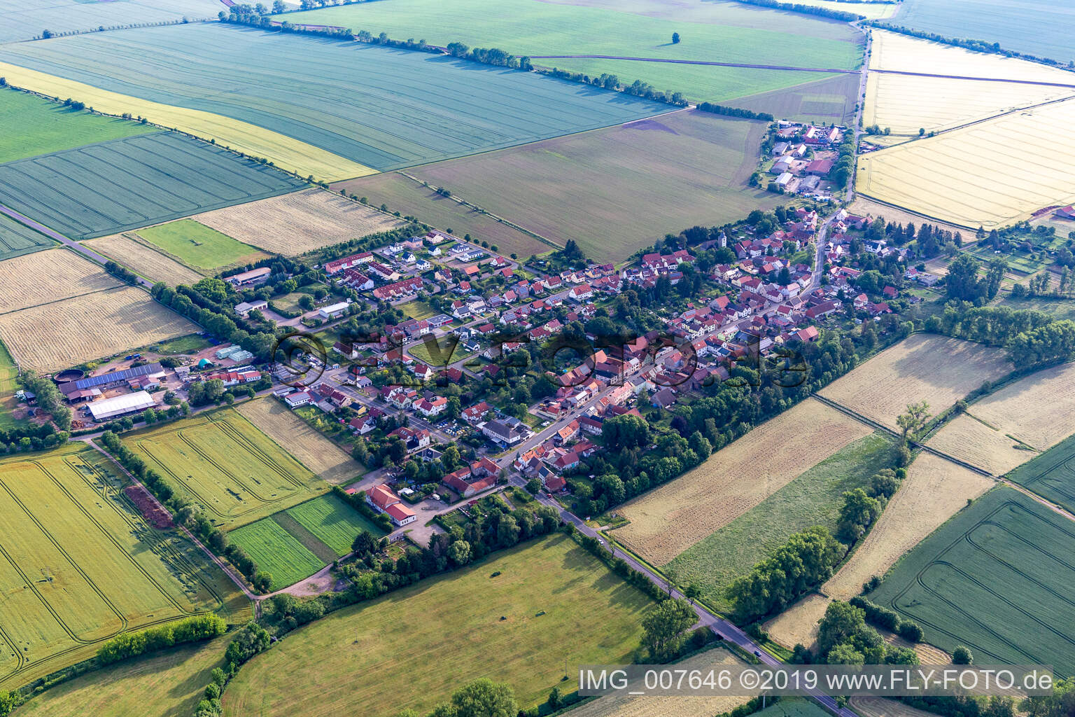 Vue aérienne de Westhausen dans le département Thuringe, Allemagne