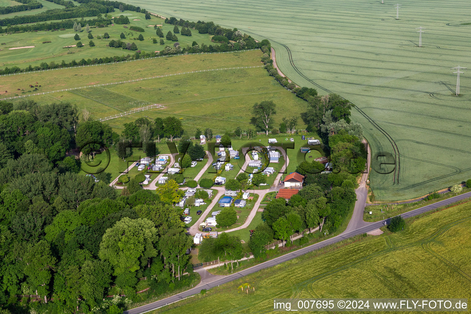 Vue oblique de Camping Brelan à Mühlberg dans le département Thuringe, Allemagne