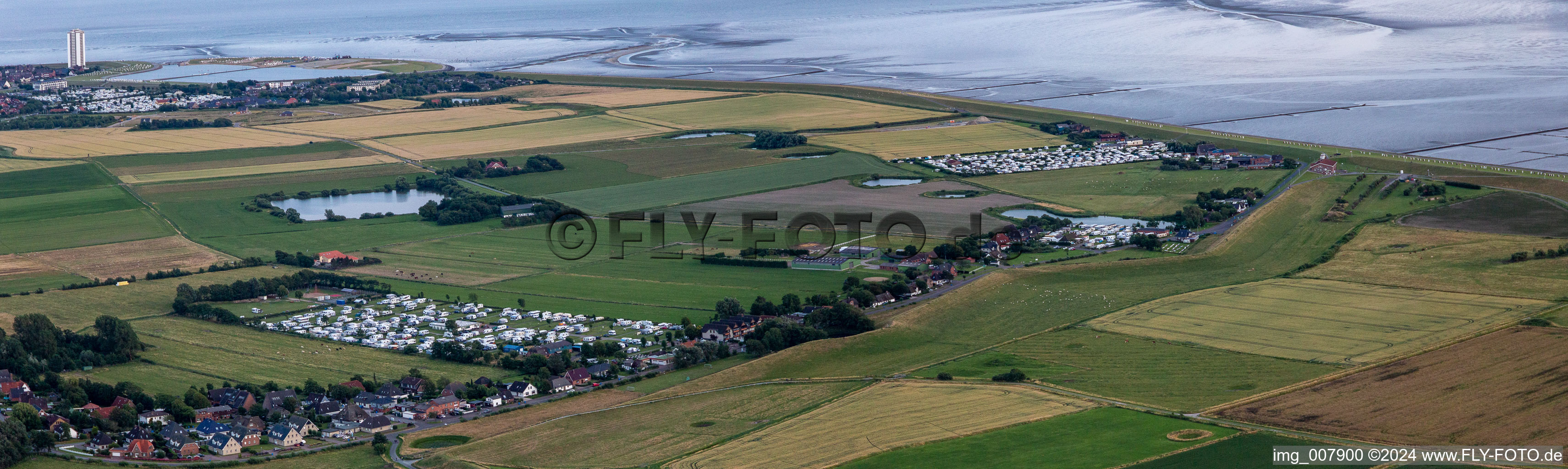 Vue aérienne de Panorama du camping et de l'emplacement pour tentes Nordsee Camping à Lee à le quartier Stinteck in Oesterdeichstrich dans le département Schleswig-Holstein, Allemagne