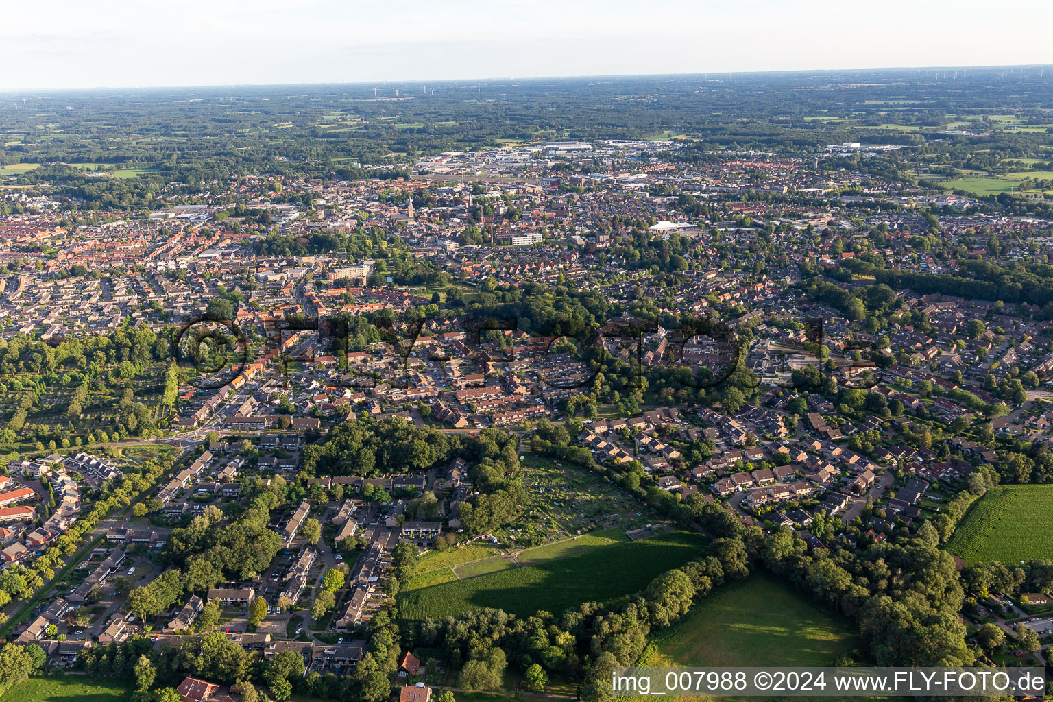 Winterswijk dans le département Gueldre, Pays-Bas hors des airs