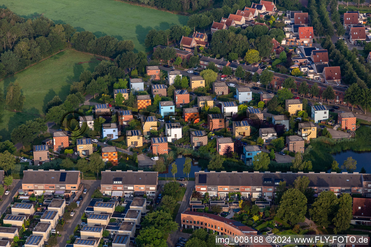 Vue aérienne de Enschede dans le département Overijssel, Pays-Bas