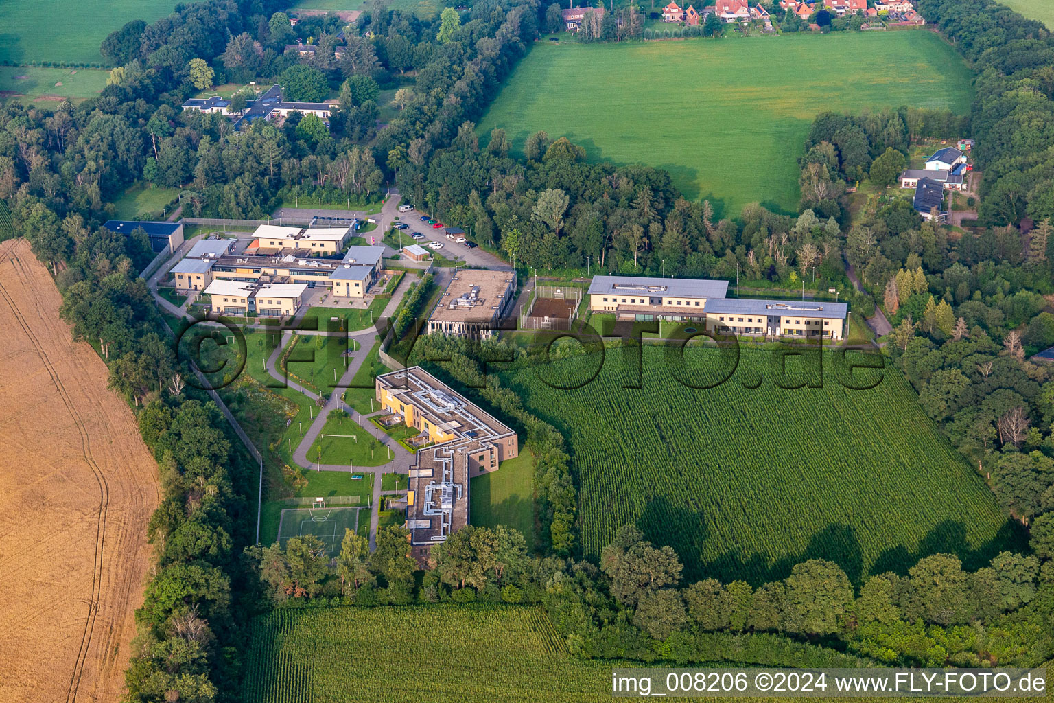 Vue aérienne de Prison du Panovenweg à Rekken dans le département Gueldre, Pays-Bas