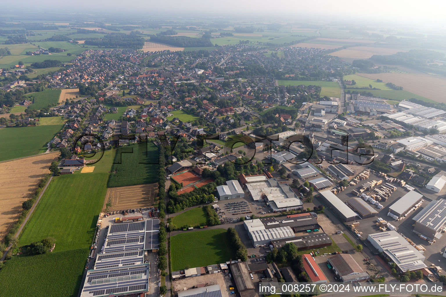 Vue aérienne de Wehiling et Busert. Robert Shine à Südlohn dans le département Rhénanie du Nord-Westphalie, Allemagne