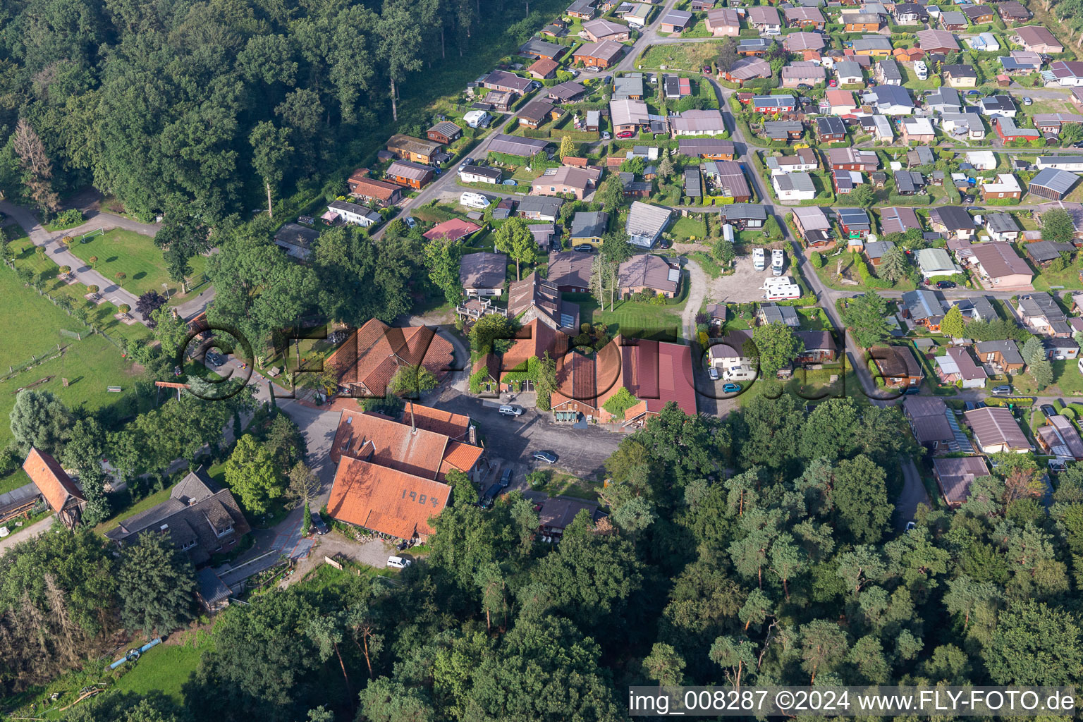 Aire de loisirs de Waldvelen, vente familiale der Buss à Velen dans le département Rhénanie du Nord-Westphalie, Allemagne d'en haut