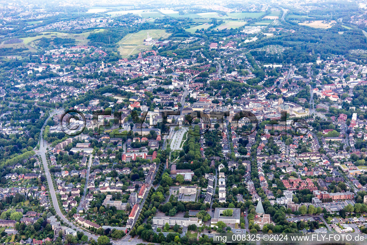 Vue aérienne de Parc Goldberg à le quartier Buer in Gelsenkirchen dans le département Rhénanie du Nord-Westphalie, Allemagne