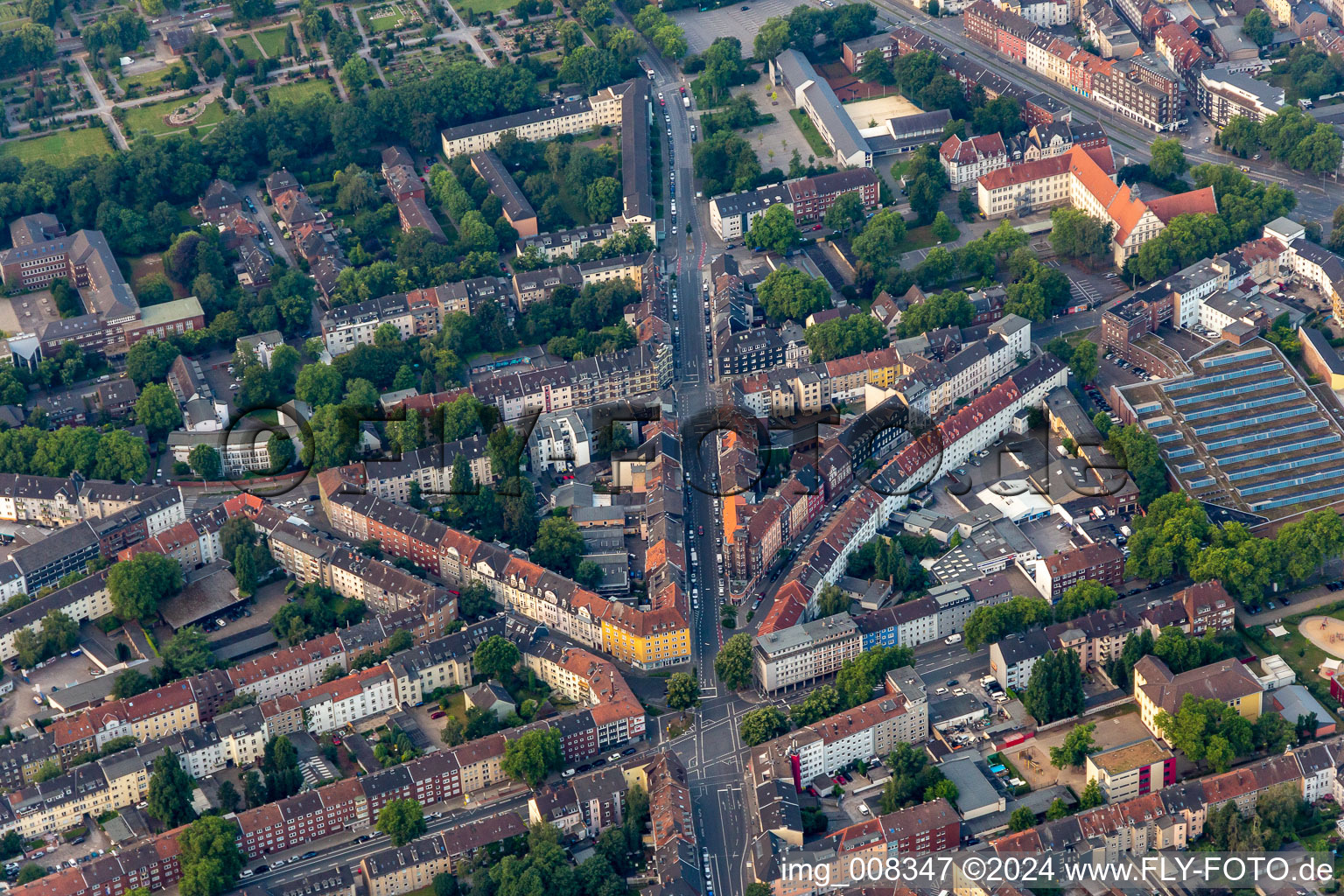 Vue aérienne de Vue sur la ville du centre-ville de Florastraße dans le quartier de Schalke à Gelsenkirchen dans le département Rhénanie du Nord-Westphalie, Allemagne