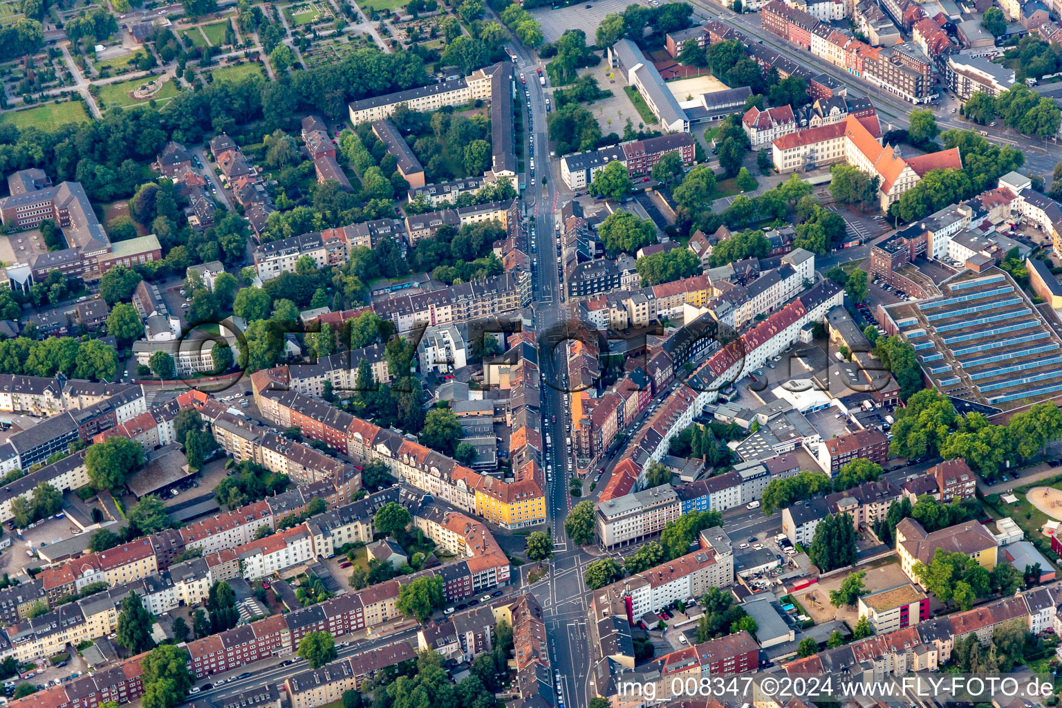 Vue aérienne de Vue sur la ville du centre-ville de Florastraße dans le quartier de Schalke à Gelsenkirchen dans le département Rhénanie du Nord-Westphalie, Allemagne