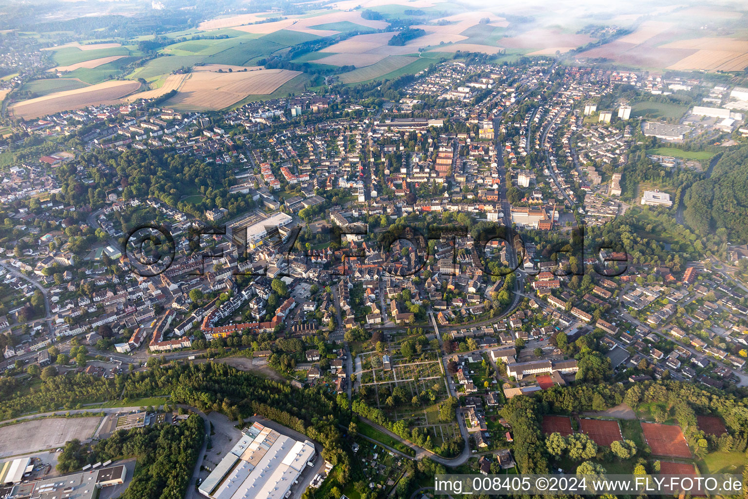 Vue aérienne de Wülfrath dans le département Rhénanie du Nord-Westphalie, Allemagne