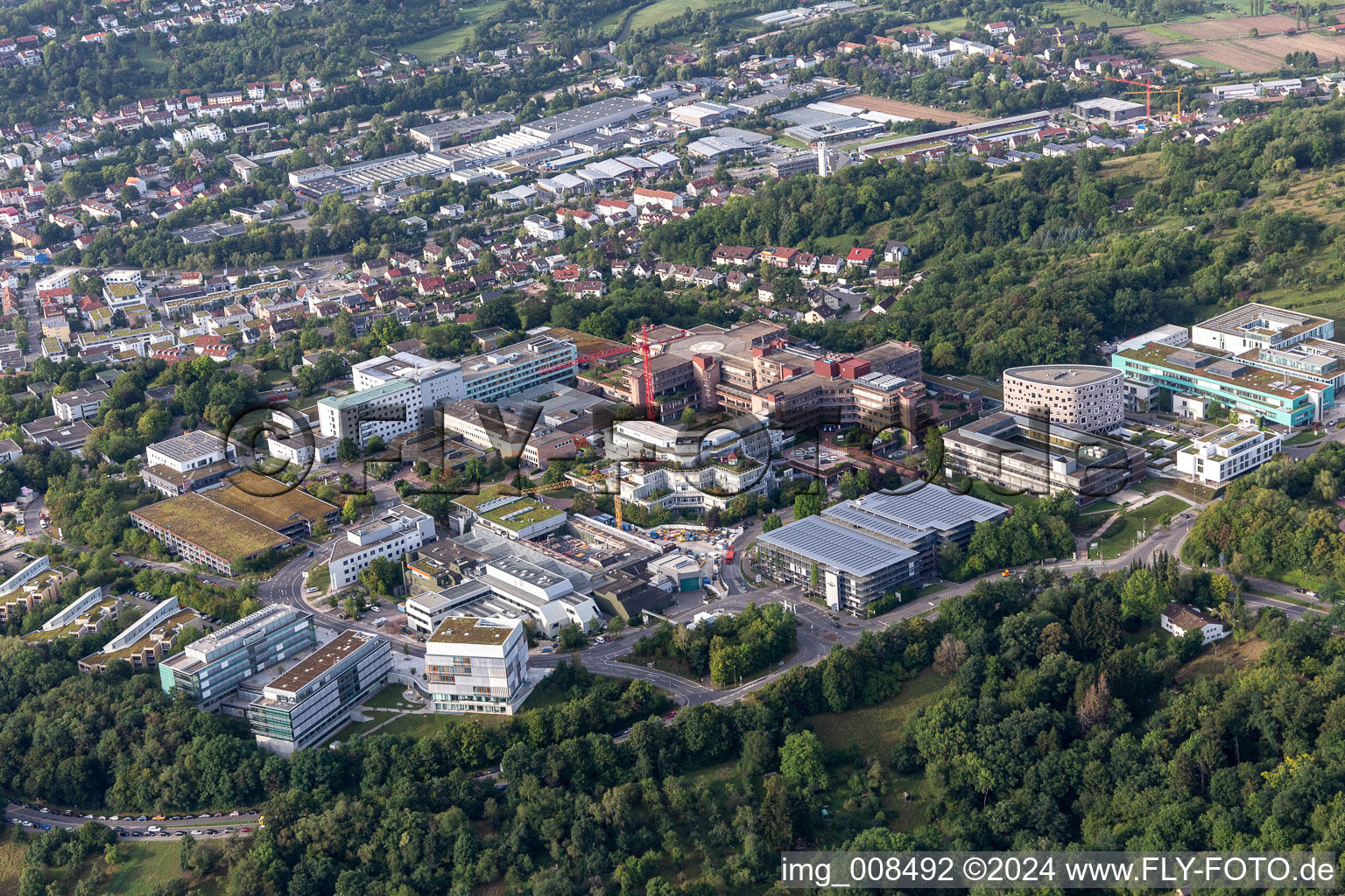 Vue aérienne de Terrain de la clinique de l'hôpital universitaire de médecine du Schnarrenberg à Tübingen dans le département Bade-Wurtemberg, Allemagne