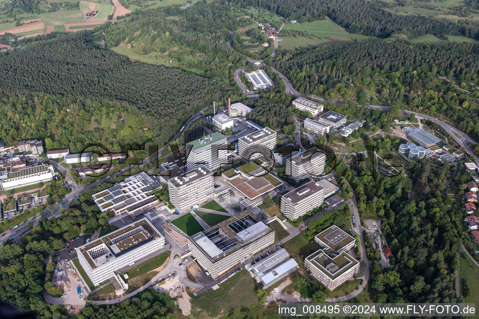 Vue aérienne de Vue d'ensemble du campus universitaire Tübingen sur la Schnarrenbergstrasse à Tübingen dans le département Bade-Wurtemberg, Allemagne