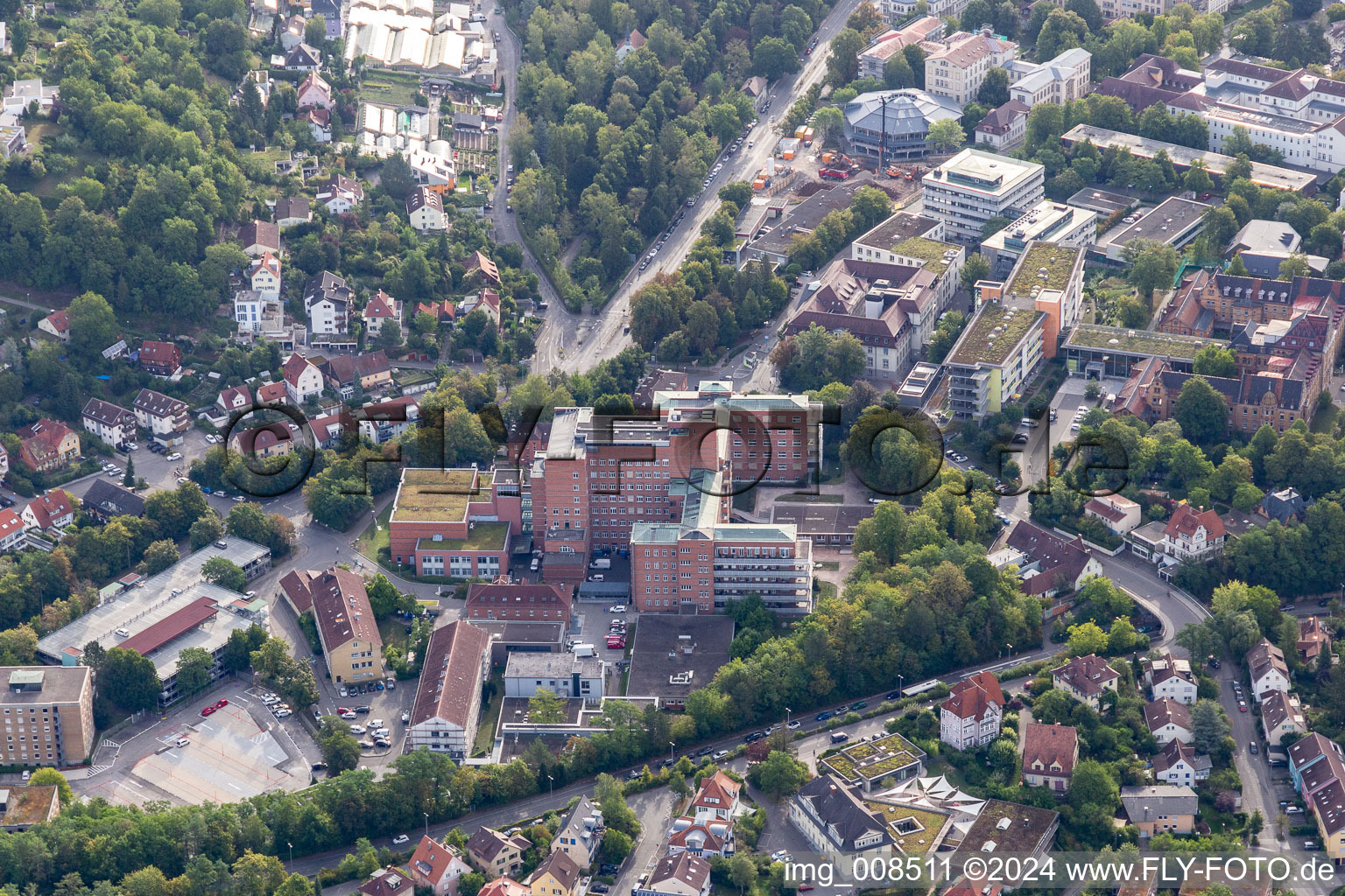 Vue aérienne de Terrain hospitalier du CHU Tübingen - Institut de Génétique Médicale et de Génomique Appliquée à Tübingen dans le département Bade-Wurtemberg, Allemagne