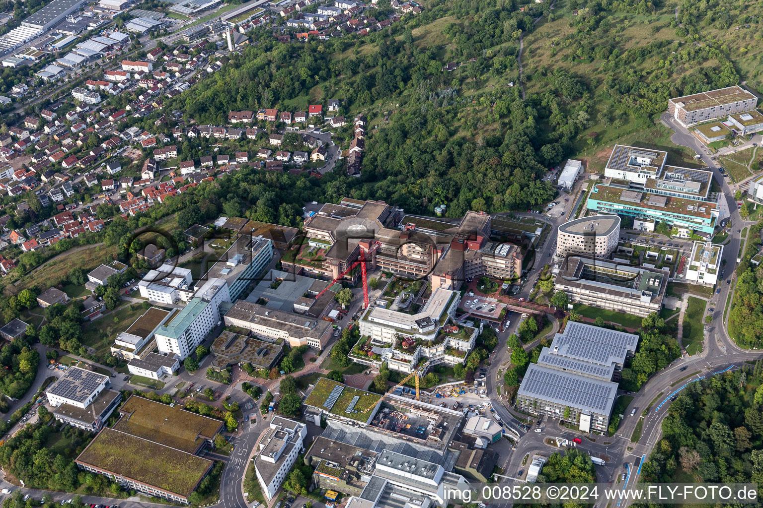 Hôpital universitaire Tübingen à Tübingen dans le département Bade-Wurtemberg, Allemagne vue d'en haut