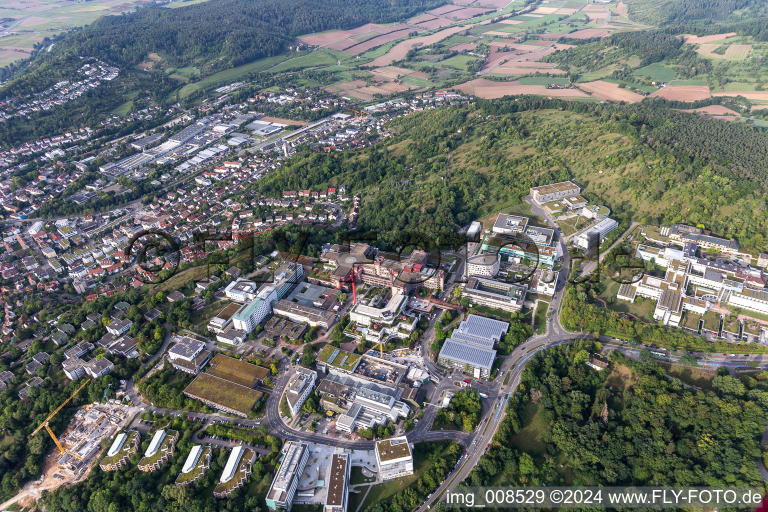 Vue d'oiseau de Hôpital universitaire Tübingen à Tübingen dans le département Bade-Wurtemberg, Allemagne