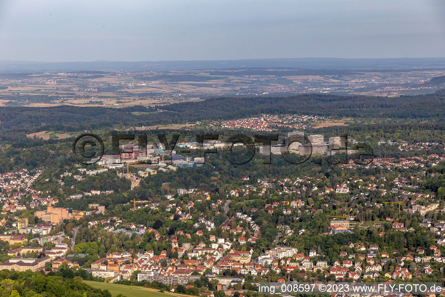 Vue aérienne de CureVac. Immatics, CeGaT, Institut Max Planck de biologie du développement à Tübingen dans le département Bade-Wurtemberg, Allemagne