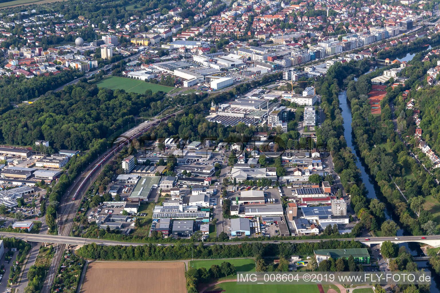 Vue aérienne de Zone industrielle August Bebel Straße à Tübingen dans le département Bade-Wurtemberg, Allemagne