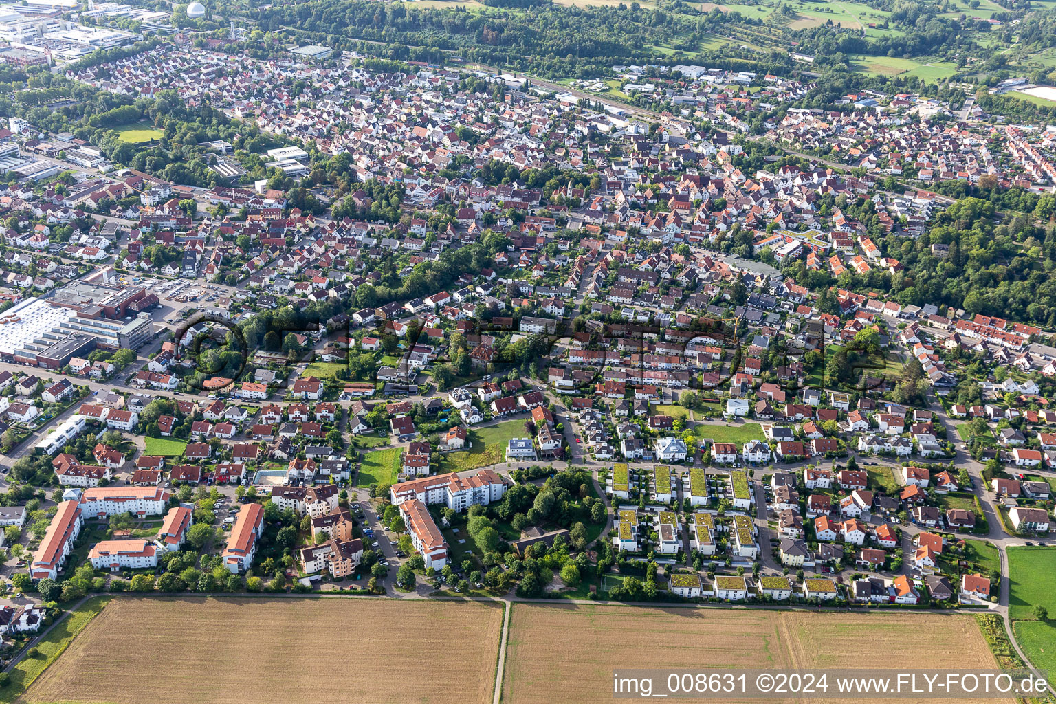 Vue aérienne de Quartier Betzingen in Reutlingen dans le département Bade-Wurtemberg, Allemagne