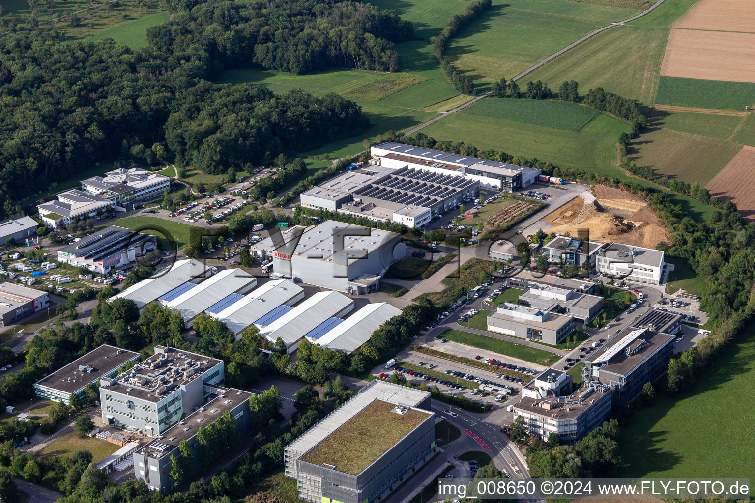 Vue aérienne de Meubles Rieger à le quartier Mähringen in Kusterdingen dans le département Bade-Wurtemberg, Allemagne