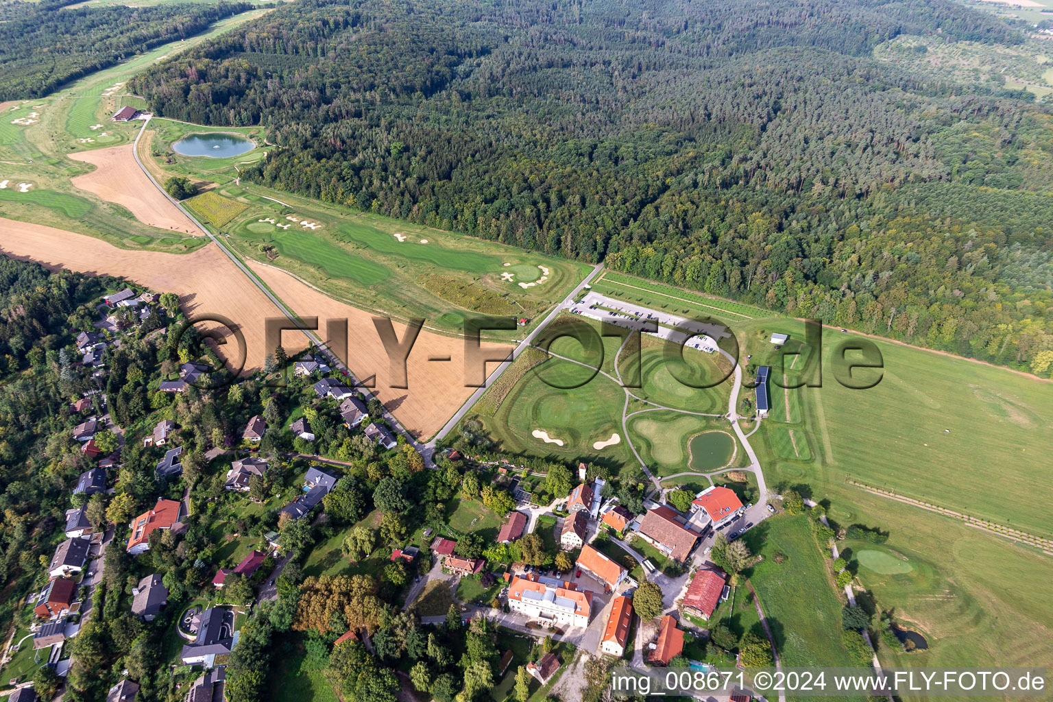 Photographie aérienne de Terrain du Golfclub Schloss Kressbach à Kressbach à le quartier Kreßbach in Tübingen dans le département Bade-Wurtemberg, Allemagne