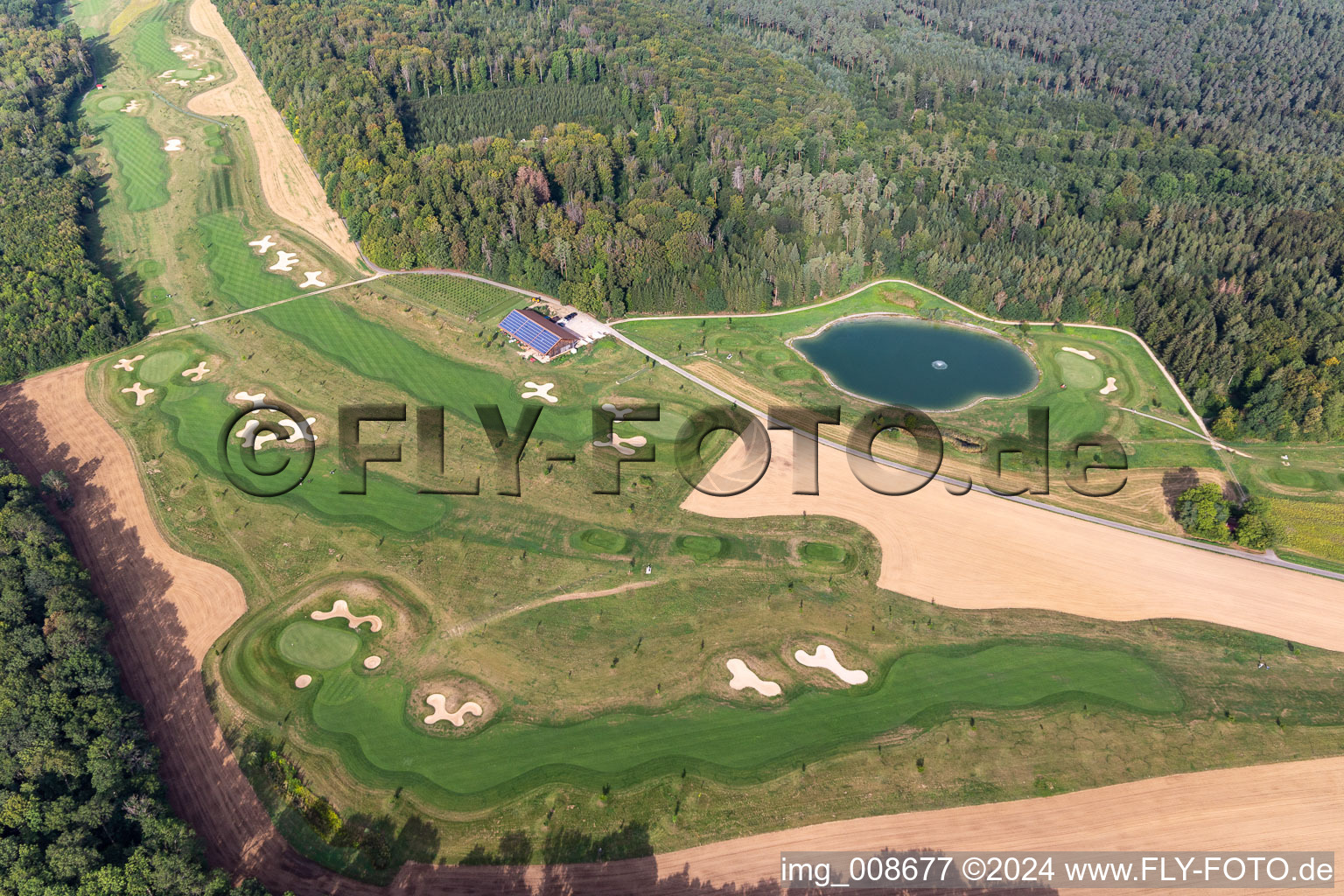 Superficie du terrain de golf Golfclub Schloss Kressbach à Kressbach dans le département Bade-Wurtemberg, Allemagne d'en haut