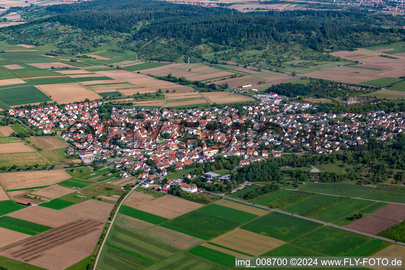 Vue aérienne de Quartier Wurmlingen in Rottenburg am Neckar dans le département Bade-Wurtemberg, Allemagne