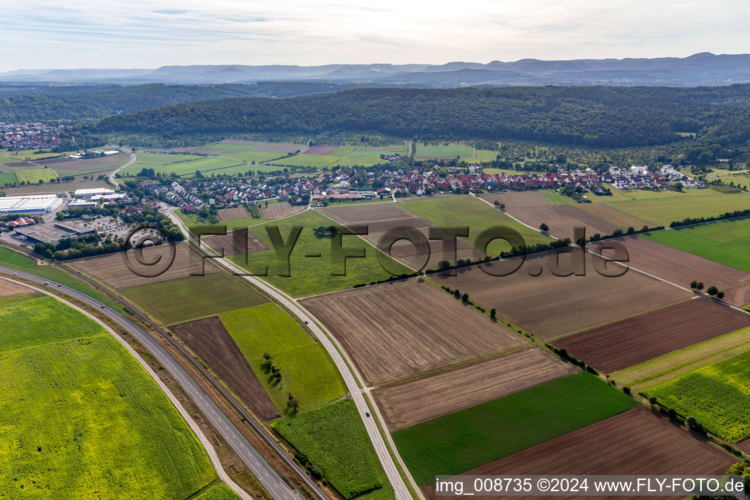 Vue aérienne de De l'ouest à le quartier Weilheim in Tübingen dans le département Bade-Wurtemberg, Allemagne