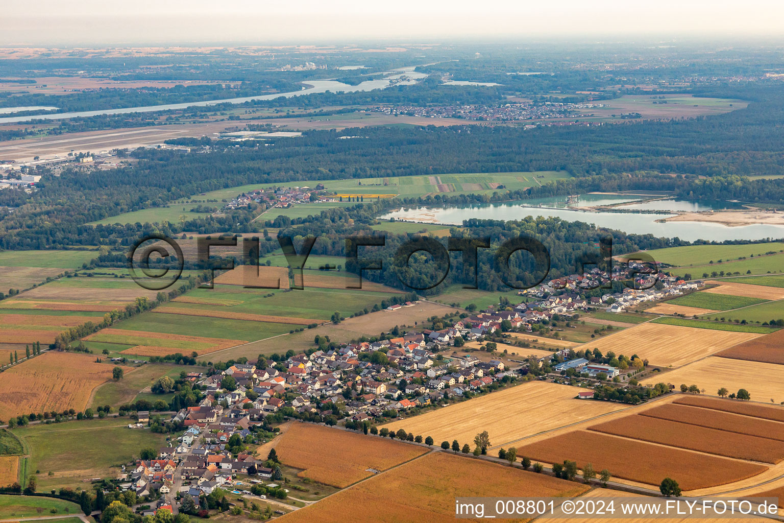 Vue oblique de Quartier Leiberstung in Sinzheim dans le département Bade-Wurtemberg, Allemagne