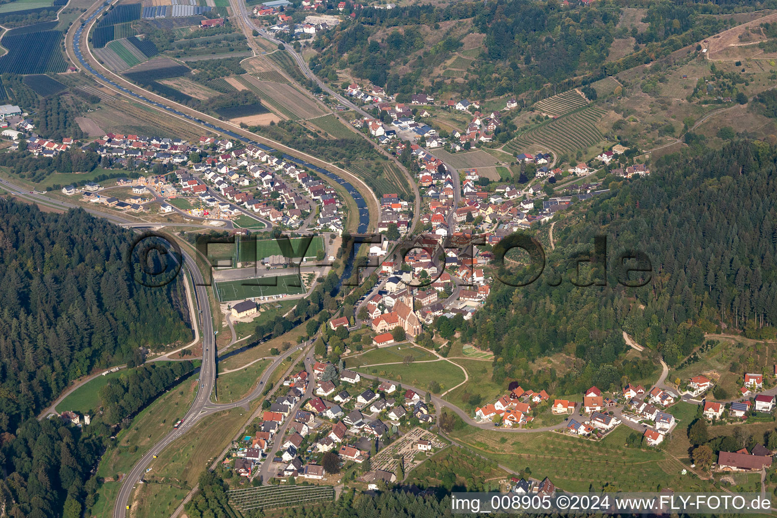 Vue aérienne de Lautenbach dans le département Bade-Wurtemberg, Allemagne