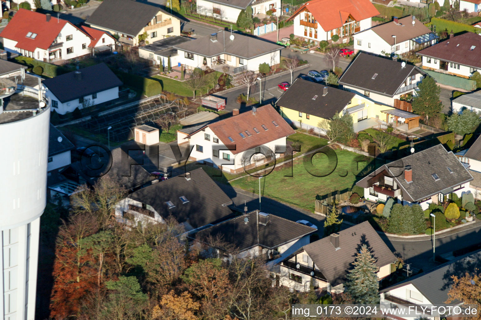 Vue oblique de Hatzenbühl dans le département Rhénanie-Palatinat, Allemagne