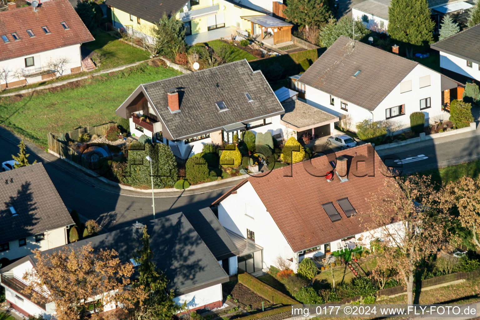 Hatzenbühl dans le département Rhénanie-Palatinat, Allemagne hors des airs