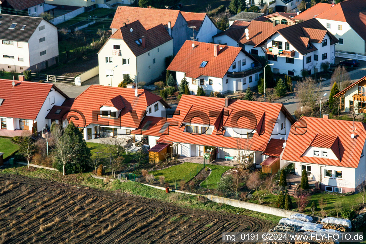 Enregistrement par drone de Hatzenbühl dans le département Rhénanie-Palatinat, Allemagne