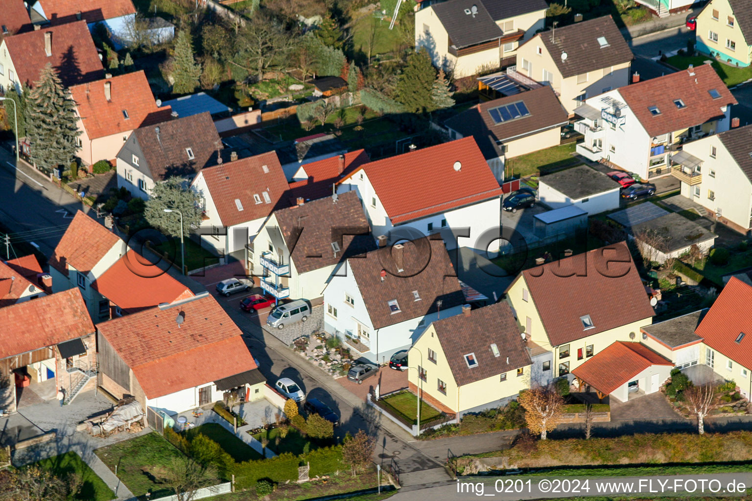 Vue aérienne de Hatzenbühl dans le département Rhénanie-Palatinat, Allemagne