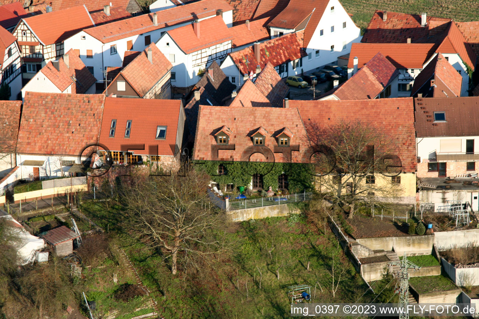 Bahnhofstr. à Jockgrim dans le département Rhénanie-Palatinat, Allemagne vue du ciel