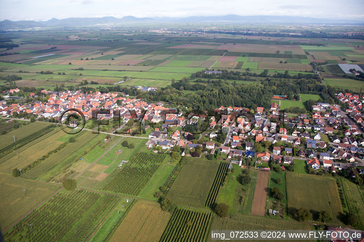 Vue aérienne de Winden dans le département Rhénanie-Palatinat, Allemagne