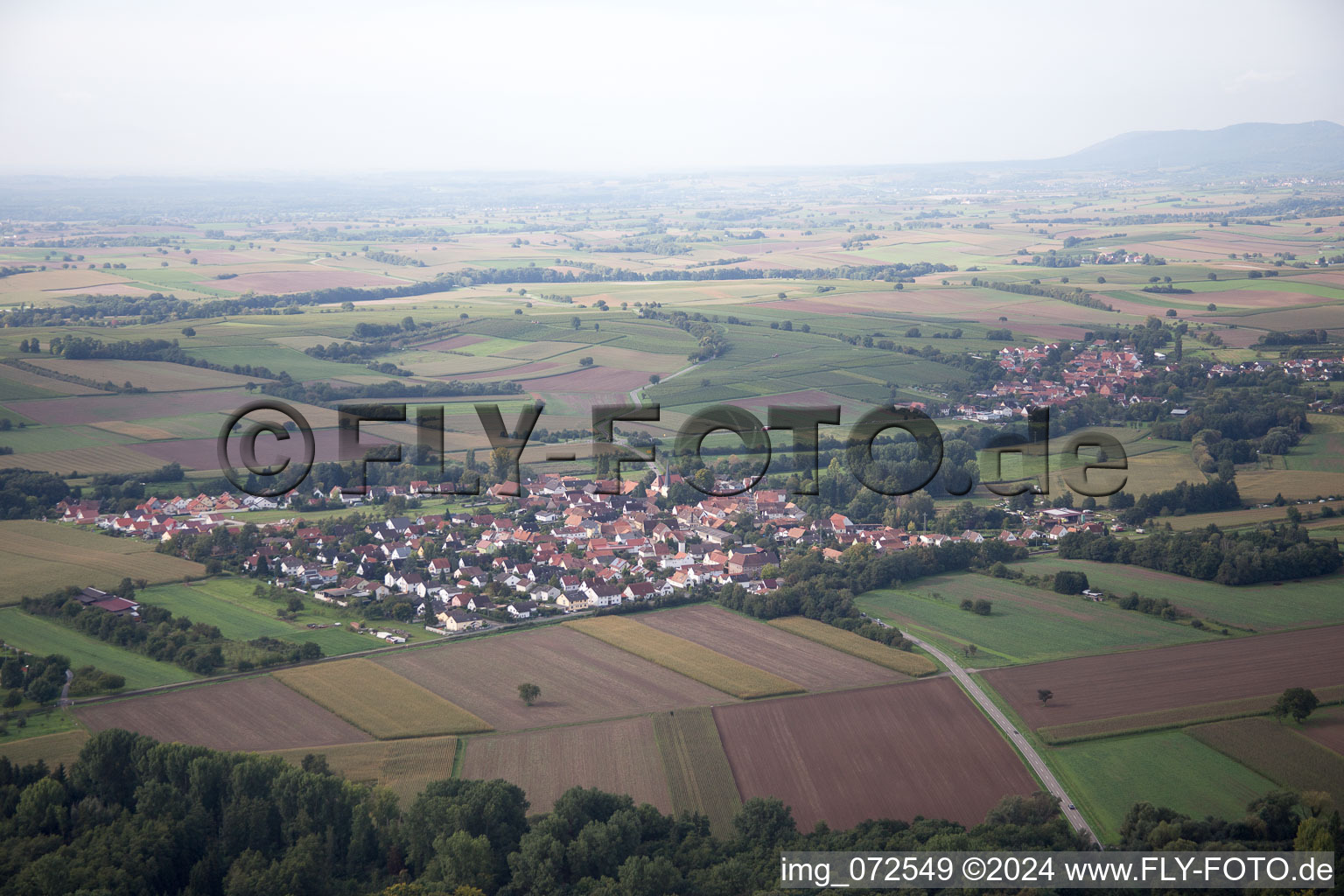 Vue aérienne de Barbelroth dans le département Rhénanie-Palatinat, Allemagne