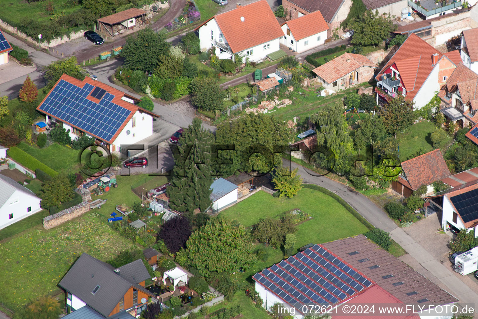 Photographie aérienne de Vue sur le village à le quartier Heuchelheim in Heuchelheim-Klingen dans le département Rhénanie-Palatinat, Allemagne