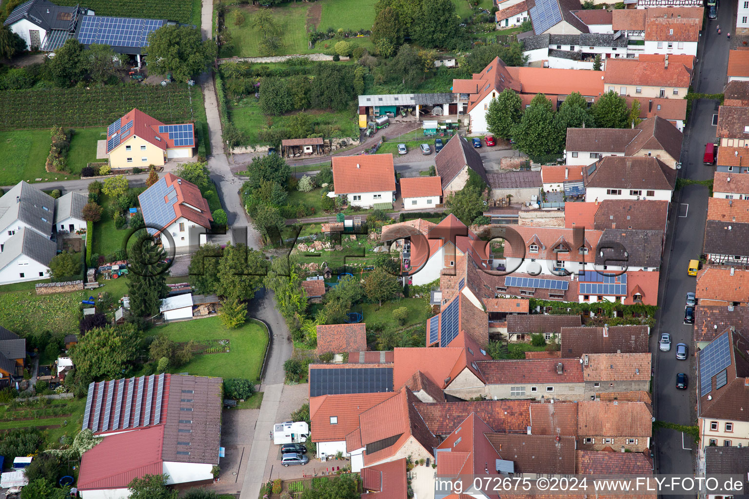 Vue aérienne de Quartier Heuchelheim in Heuchelheim-Klingen dans le département Rhénanie-Palatinat, Allemagne