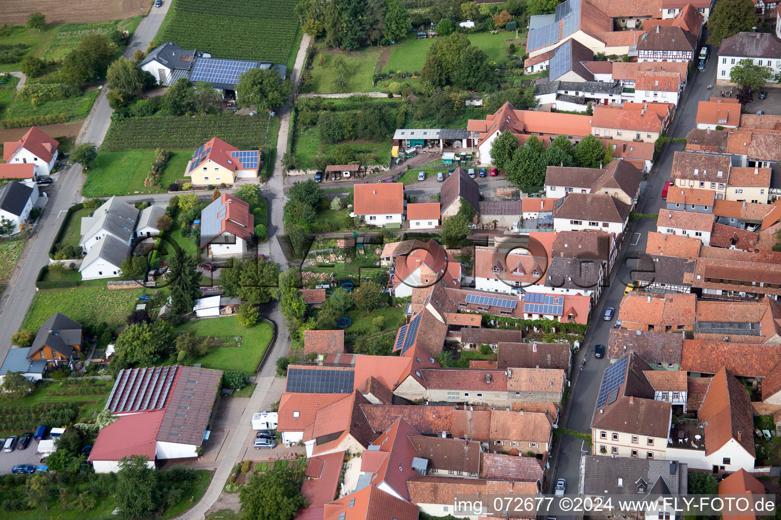 Vue oblique de Quartier Heuchelheim in Heuchelheim-Klingen dans le département Rhénanie-Palatinat, Allemagne