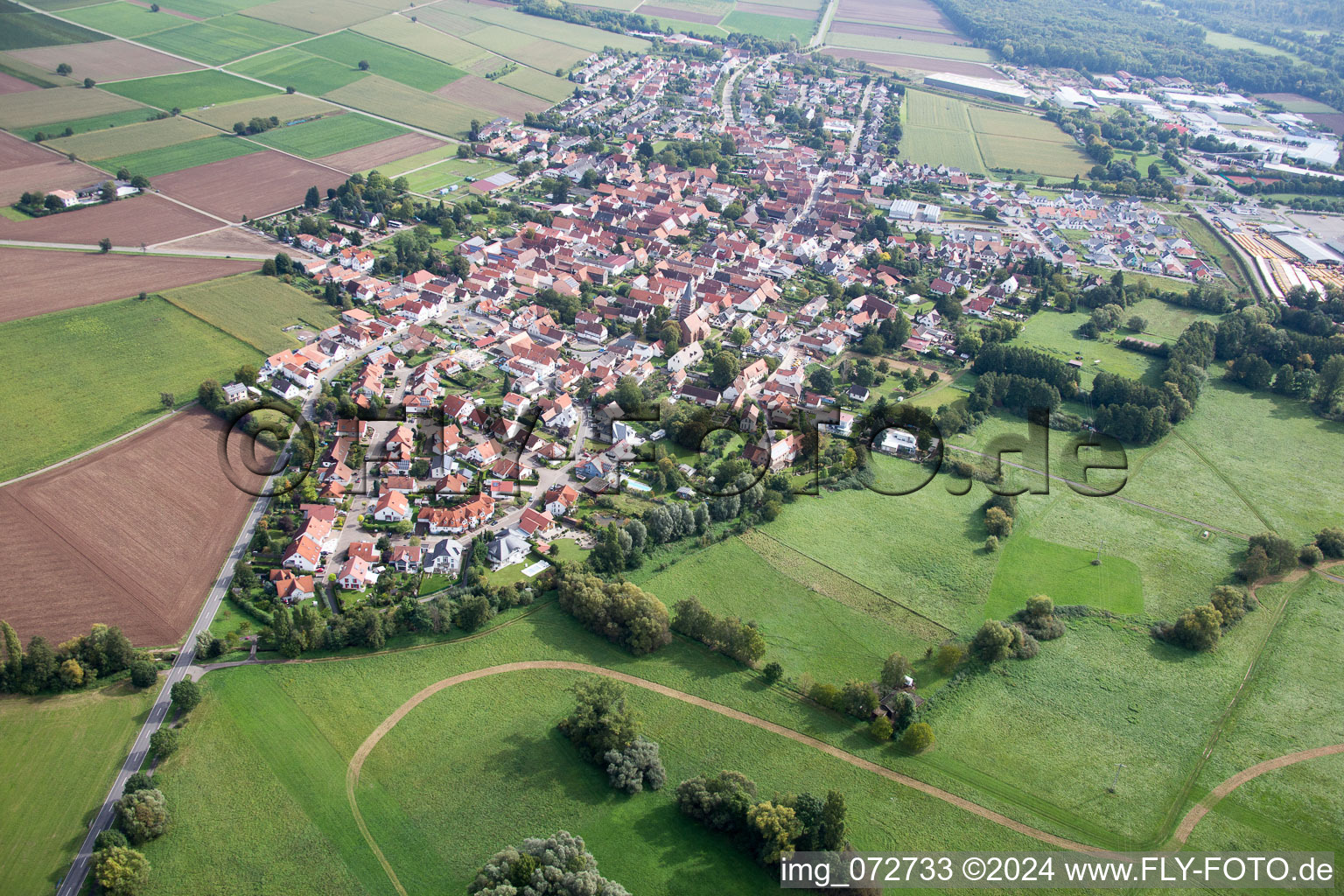 Vue aérienne de Rohrbach dans le département Rhénanie-Palatinat, Allemagne