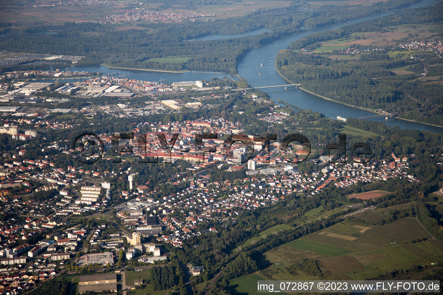Photographie aérienne de Germersheim dans le département Rhénanie-Palatinat, Allemagne