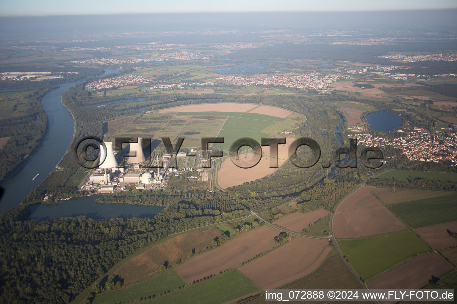 Vue aérienne de Philippsburg dans le département Bade-Wurtemberg, Allemagne