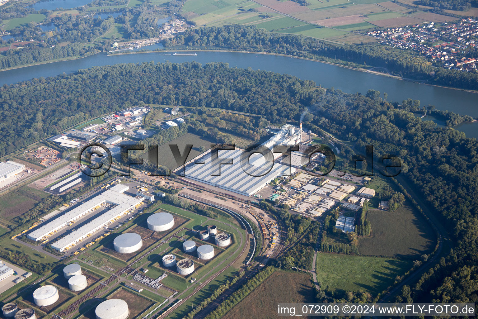 Speyer dans le département Rhénanie-Palatinat, Allemagne vue du ciel