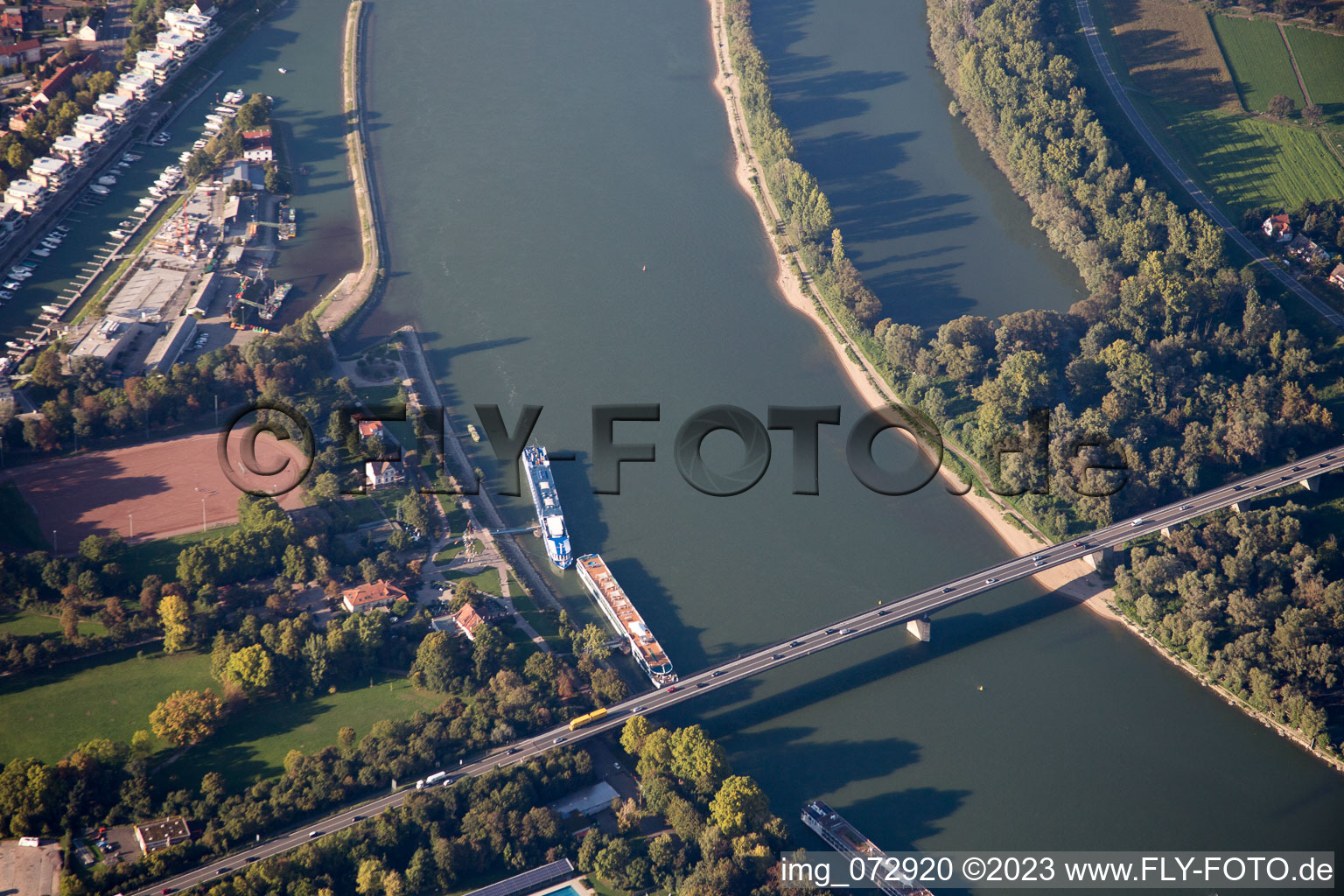 Photographie aérienne de Speyer dans le département Rhénanie-Palatinat, Allemagne
