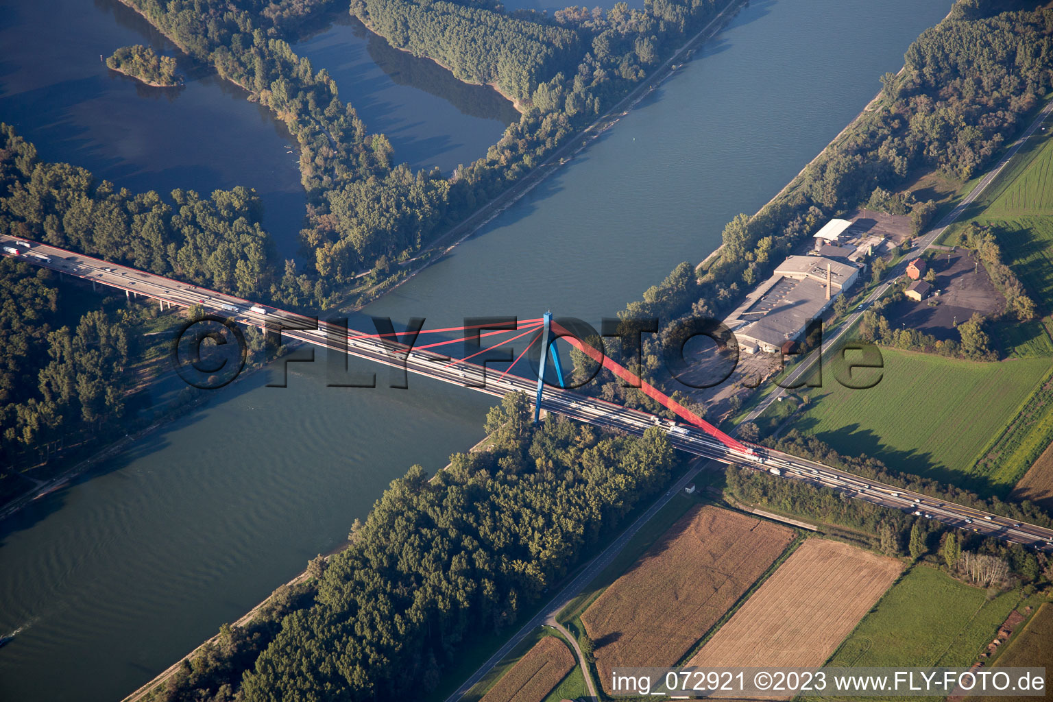 Vue aérienne de Pont routier à Speyer dans le département Rhénanie-Palatinat, Allemagne