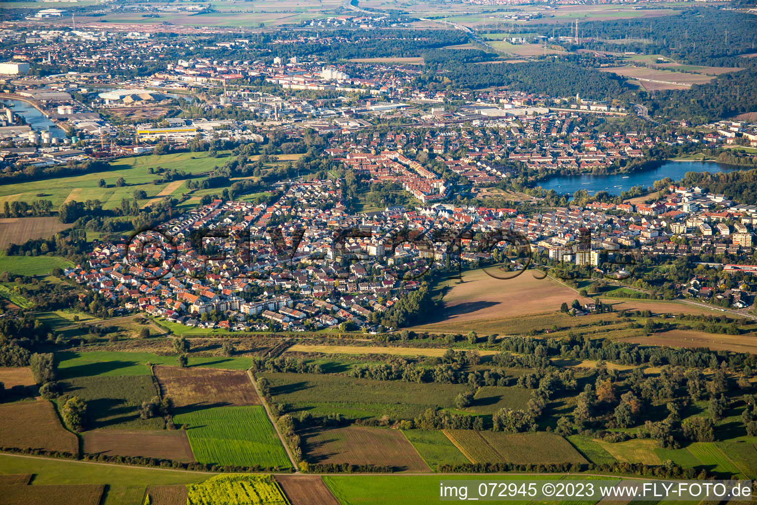 Vue aérienne de Rohrhof à Brühl dans le département Bade-Wurtemberg, Allemagne